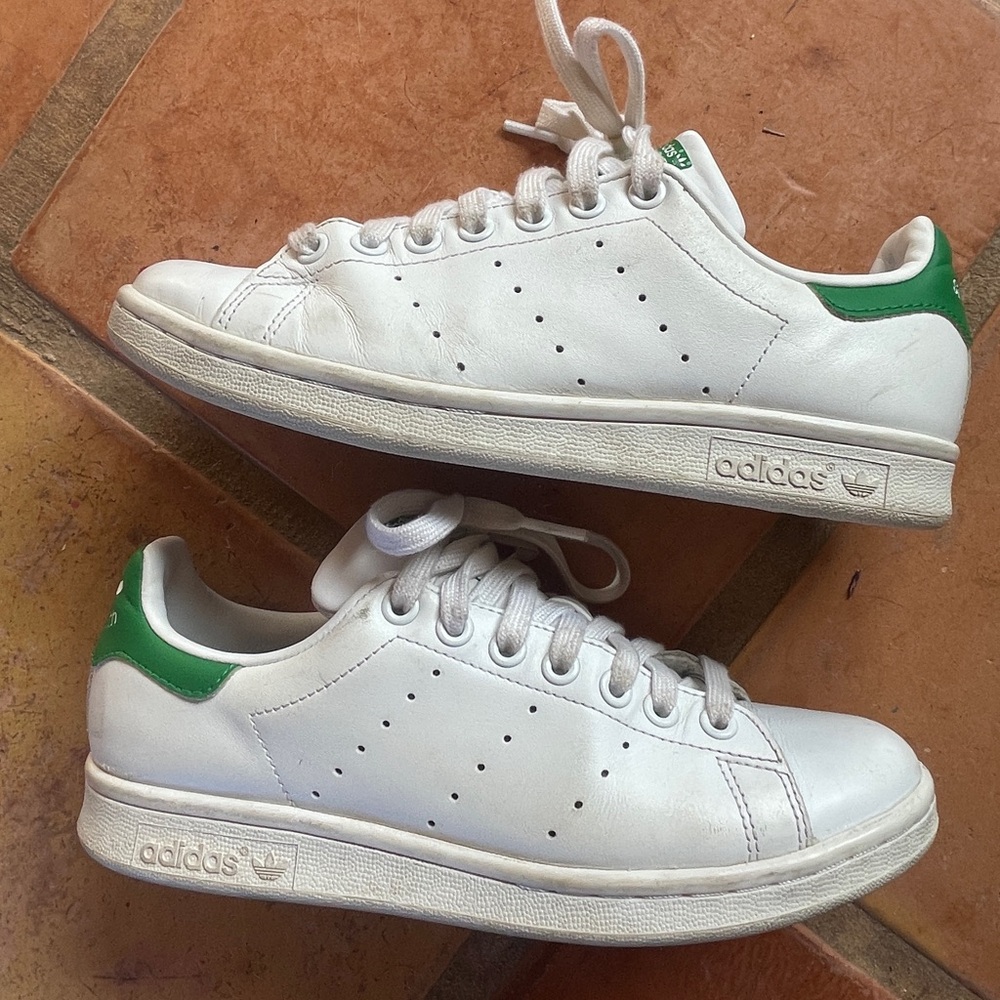 White Stan Smith Adidas Sneakers Women’s 6.5